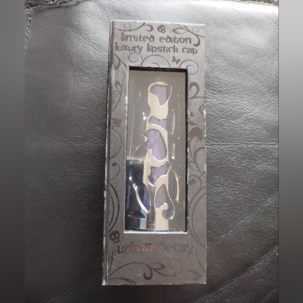 Urban Decay Limited Edition Luxury Lipstick Cap